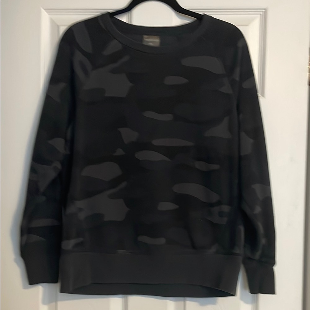 🇨🇦Shambhala Black and Gray Crewneck Camouflage Sweatshirt